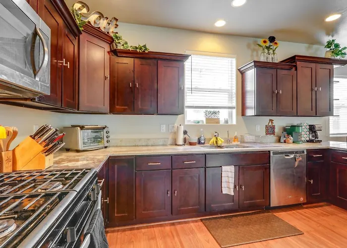 Ferienhaus Spacious Retreat < 3 Mi To Downtown Flagstaff! *
