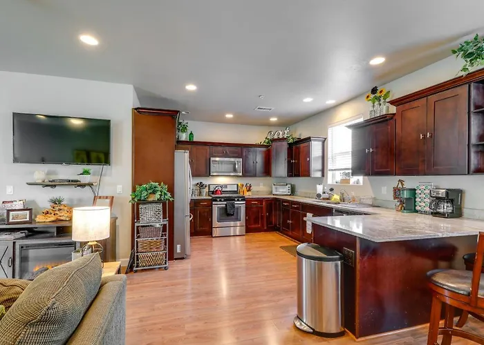 Spacious Retreat < 3 Mi To Downtown Flagstaff! Ferienhaus *